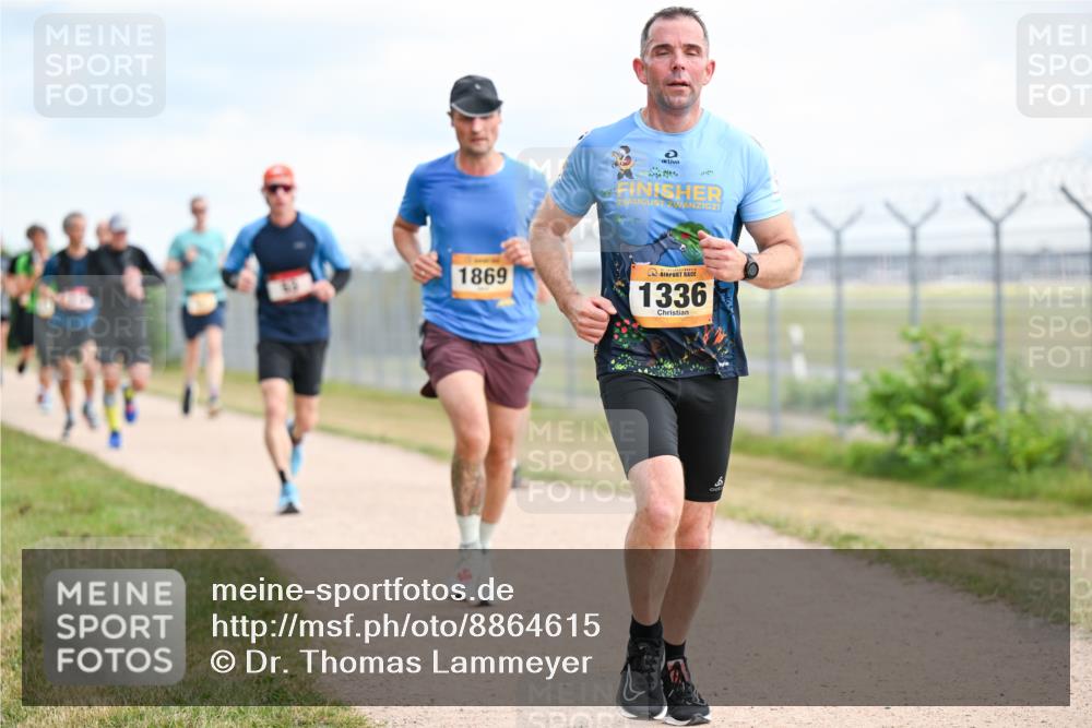 14.09.2025 - Airport Race Dr. Thomas Lammeyer http://msf.ph/oto/8864615 14.09.2025 12:04:45 Laufen 29, 21, 1869, 1336 meine-sportfotos.de