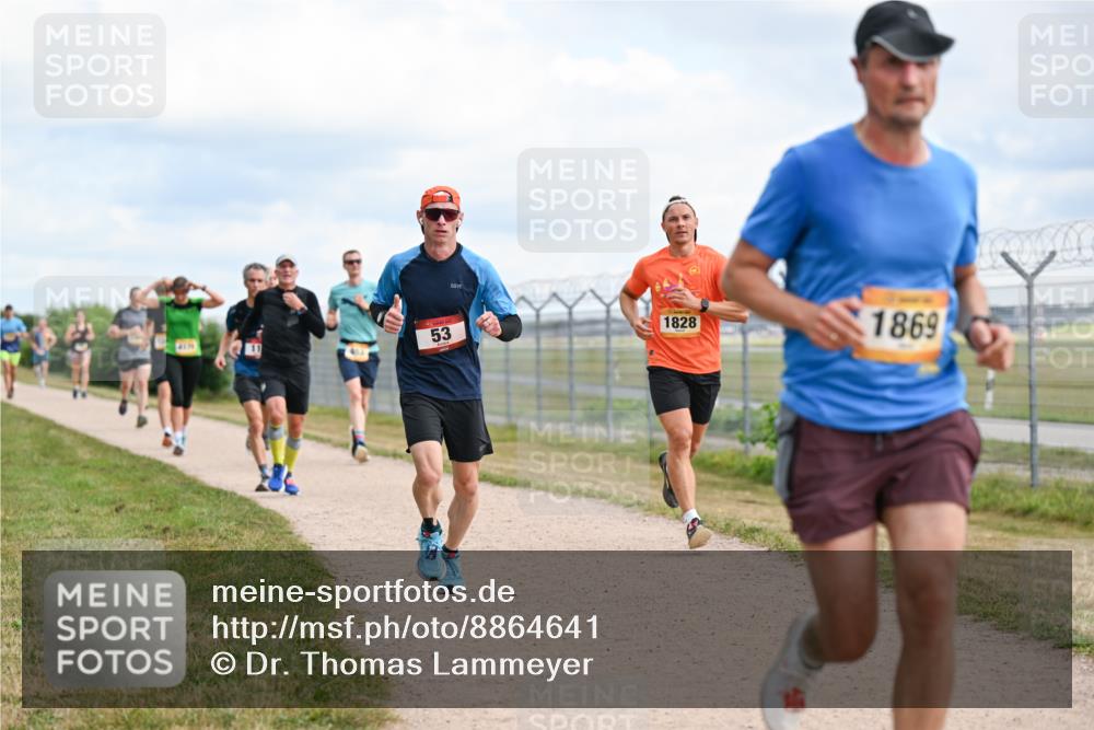 14.09.2025 - Airport Race Dr. Thomas Lammeyer http://msf.ph/oto/8864641 14.09.2025 12:04:47 Laufen 41, 94, 53, 1828, 1869 meine-sportfotos.de