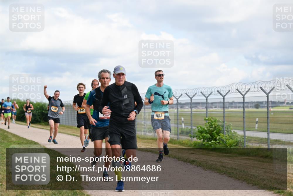 14.09.2025 - Airport Race Dr. Thomas Lammeyer http://msf.ph/oto/8864686 14.09.2025 12:04:50 Laufen 1300, 1245, 653 meine-sportfotos.de