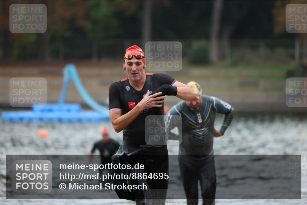 14.09.2025 - Stadtparktriathlon Michael Strokosch http://msf.ph/oto/8864695 14.09.2025 08:53:36 Schwimmen 312, 346, 356, 480 meine-sportfotos.de