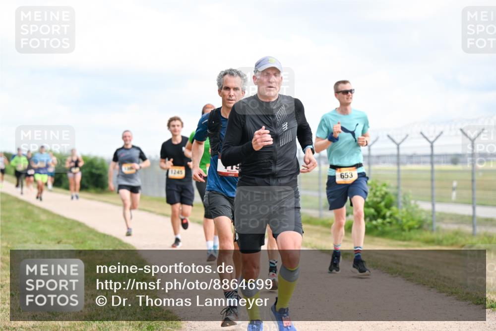 14.09.2025 - Airport Race Dr. Thomas Lammeyer http://msf.ph/oto/8864699 14.09.2025 12:04:51 Laufen 1245, 653 meine-sportfotos.de