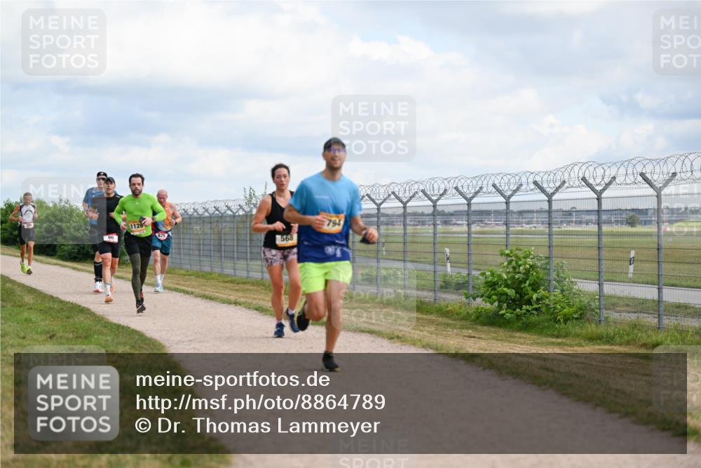 14.09.2025 - Airport Race Dr. Thomas Lammeyer http://msf.ph/oto/8864789 14.09.2025 12:04:58 Laufen 1128, 829, 568, 794 meine-sportfotos.de