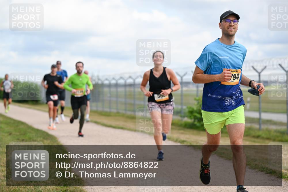 14.09.2025 - Airport Race Dr. Thomas Lammeyer http://msf.ph/oto/8864822 14.09.2025 12:05:00 Laufen 568, 94 meine-sportfotos.de