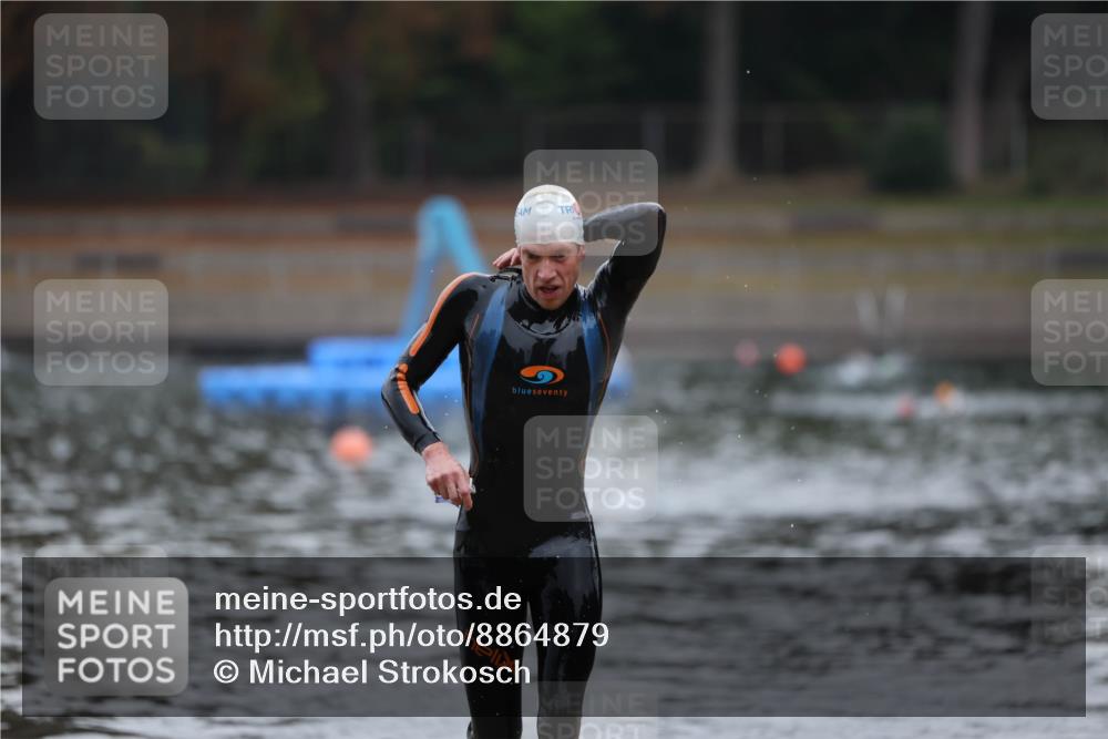 14.09.2025 - Stadtparktriathlon Michael Strokosch http://msf.ph/oto/8864879 14.09.2025 08:59:25 Schwimmen 413 meine-sportfotos.de