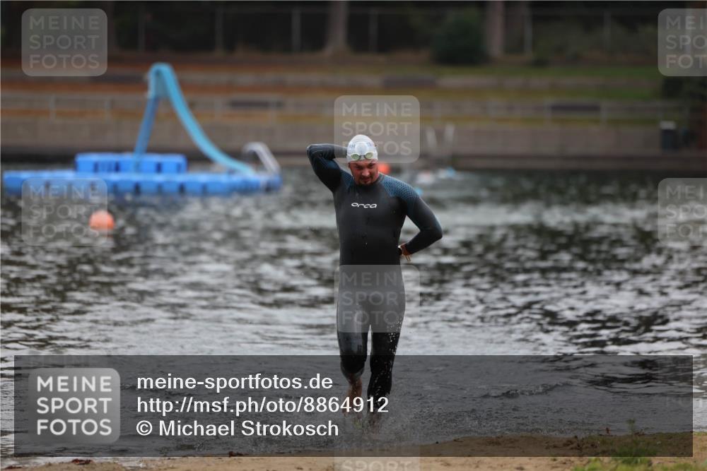 14.09.2025 - Stadtparktriathlon Michael Strokosch http://msf.ph/oto/8864912 14.09.2025 08:59:42 Schwimmen 414 meine-sportfotos.de
