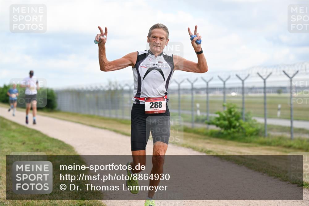 14.09.2025 - Airport Race Dr. Thomas Lammeyer http://msf.ph/oto/8864930 14.09.2025 12:05:08 Laufen 288 meine-sportfotos.de