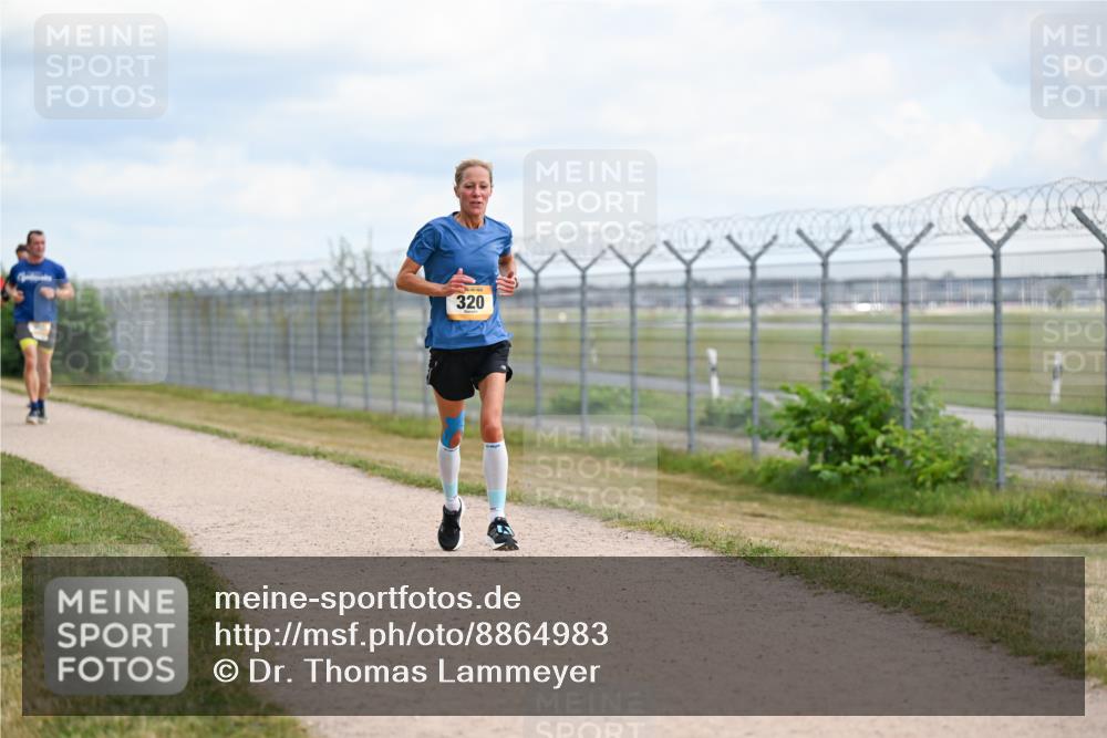 14.09.2025 - Airport Race Dr. Thomas Lammeyer http://msf.ph/oto/8864983 14.09.2025 12:05:15 Laufen 320 meine-sportfotos.de