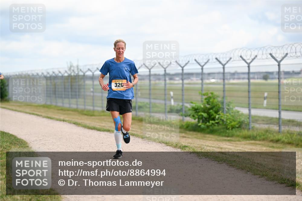14.09.2025 - Airport Race Dr. Thomas Lammeyer http://msf.ph/oto/8864994 14.09.2025 12:05:16 Laufen 320 meine-sportfotos.de