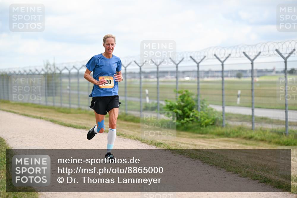 14.09.2025 - Airport Race Dr. Thomas Lammeyer http://msf.ph/oto/8865000 14.09.2025 12:05:16 Laufen 20 meine-sportfotos.de