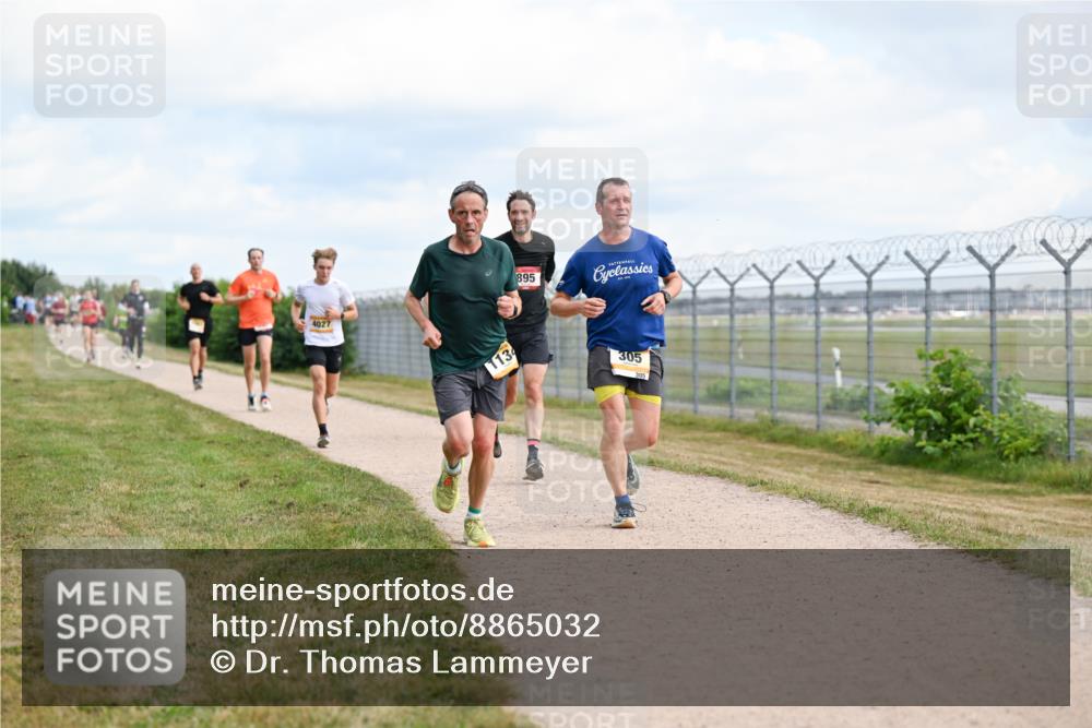 14.09.2025 - Airport Race Dr. Thomas Lammeyer http://msf.ph/oto/8865032 14.09.2025 12:05:21 Laufen 4027, 113, 895, 305 meine-sportfotos.de