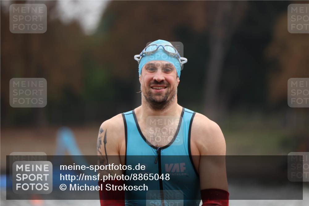 14.09.2025 - Stadtparktriathlon Michael Strokosch http://msf.ph/oto/8865048 14.09.2025 09:00:43 Schwimmen 435 meine-sportfotos.de