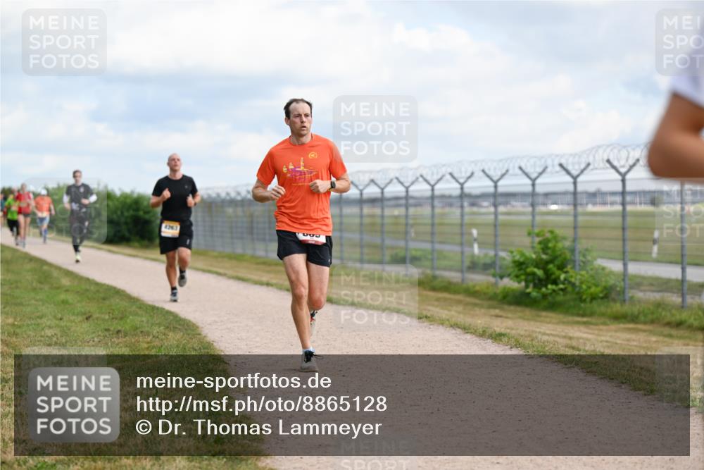 14.09.2025 - Airport Race Dr. Thomas Lammeyer http://msf.ph/oto/8865128 14.09.2025 12:05:27 Laufen 1909 meine-sportfotos.de