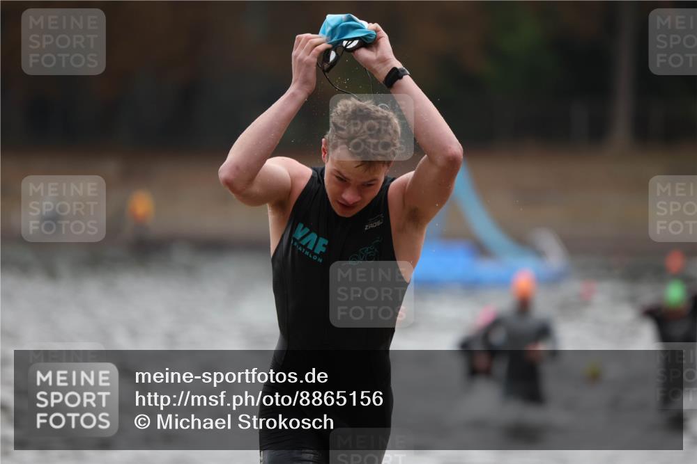 14.09.2025 - Stadtparktriathlon Michael Strokosch http://msf.ph/oto/8865156 14.09.2025 09:01:24 Schwimmen 386, 402, 403, 412, 436 meine-sportfotos.de
