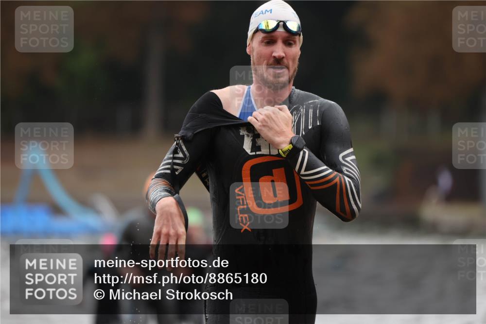 14.09.2025 - Stadtparktriathlon Michael Strokosch http://msf.ph/oto/8865180 14.09.2025 09:01:29 Schwimmen 386, 402, 404, 412, 422 meine-sportfotos.de