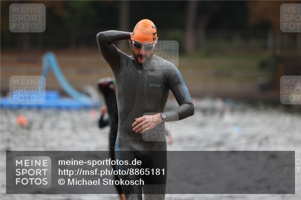 14.09.2025 - Stadtparktriathlon Michael Strokosch http://msf.ph/oto/8865181 14.09.2025 09:01:32 Schwimmen 386, 402, 404, 412, 422 meine-sportfotos.de