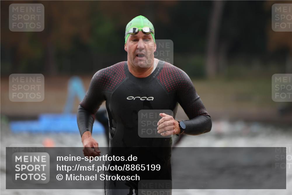 14.09.2025 - Stadtparktriathlon Michael Strokosch http://msf.ph/oto/8865199 14.09.2025 09:01:36 Schwimmen 386, 402, 404, 422 meine-sportfotos.de