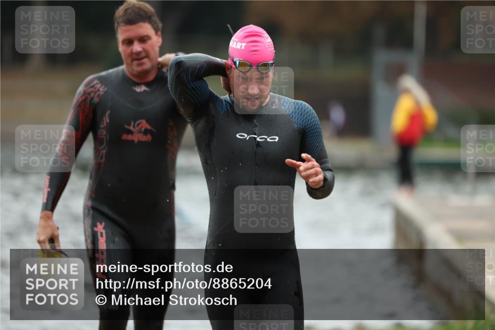 14.09.2025 - Stadtparktriathlon Michael Strokosch http://msf.ph/oto/8865204 14.09.2025 09:01:39 Schwimmen 402, 404, 422 meine-sportfotos.de