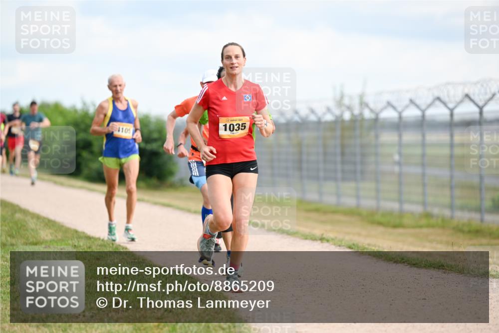 14.09.2025 - Airport Race Dr. Thomas Lammeyer http://msf.ph/oto/8865209 14.09.2025 12:05:38 Laufen 1035, 4105 meine-sportfotos.de