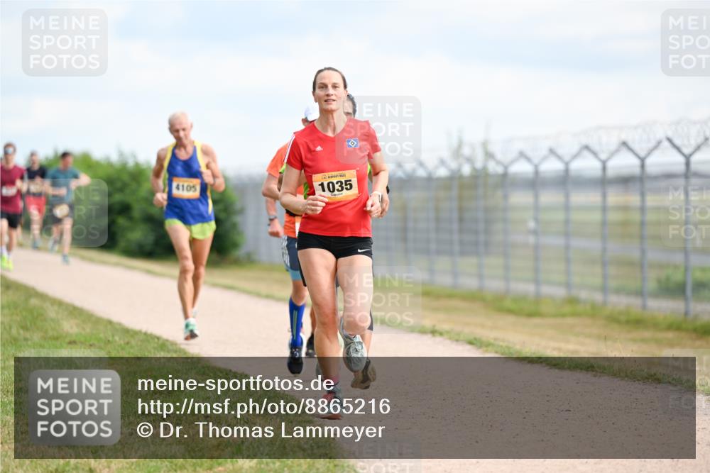 14.09.2025 - Airport Race Dr. Thomas Lammeyer http://msf.ph/oto/8865216 14.09.2025 12:05:38 Laufen 4105, 1035 meine-sportfotos.de