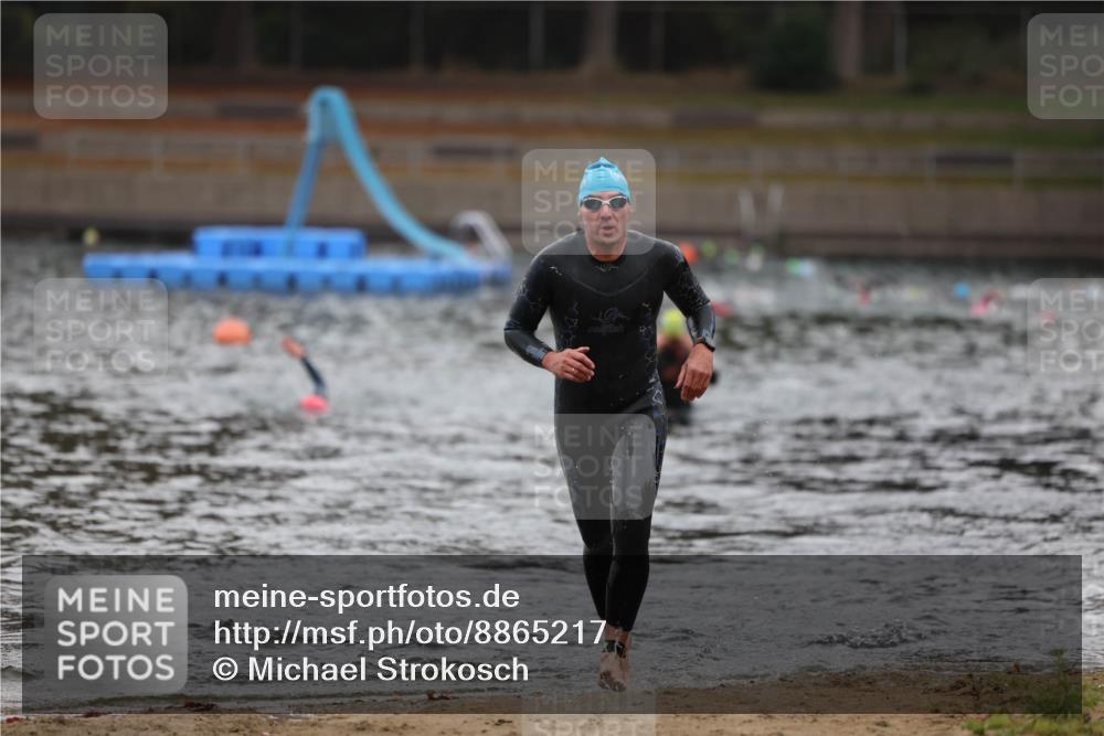 14.09.2025 - Stadtparktriathlon Michael Strokosch http://msf.ph/oto/8865217 14.09.2025 09:01:59 Schwimmen 397 meine-sportfotos.de
