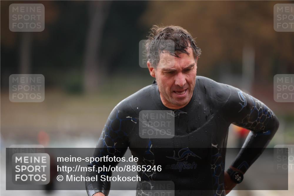 14.09.2025 - Stadtparktriathlon Michael Strokosch http://msf.ph/oto/8865246 14.09.2025 09:02:04 Schwimmen 397 meine-sportfotos.de