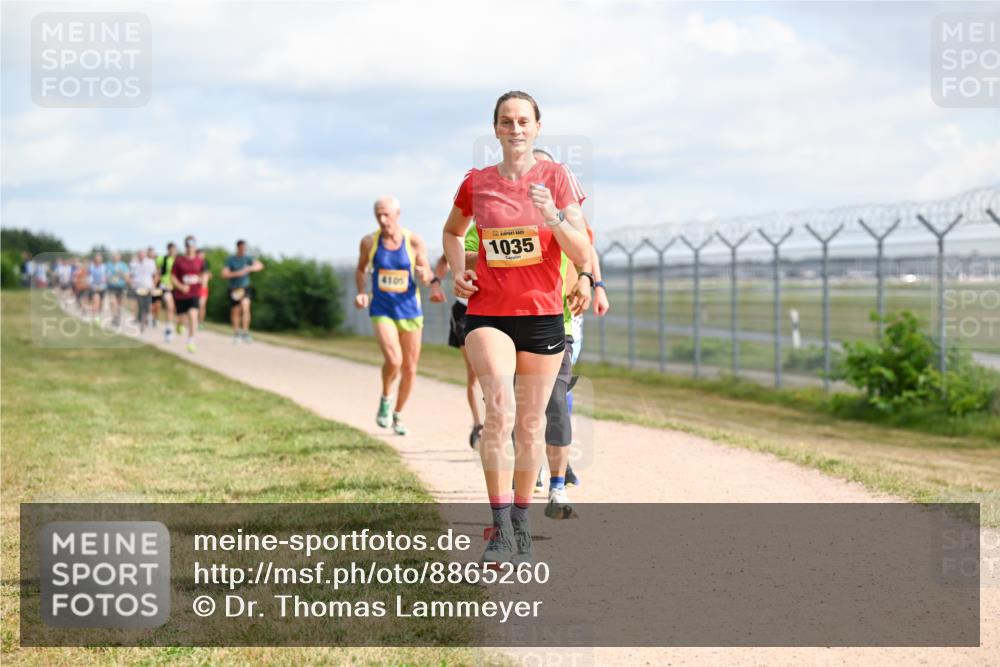 14.09.2025 - Airport Race Dr. Thomas Lammeyer http://msf.ph/oto/8865260 14.09.2025 12:05:40 Laufen 4105, 1035 meine-sportfotos.de