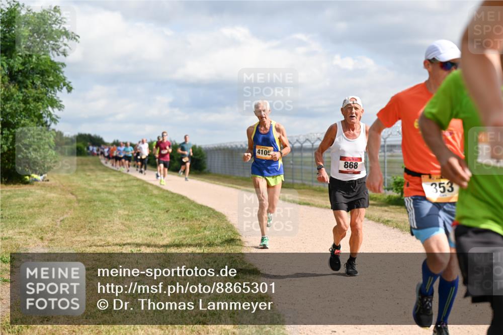 14.09.2025 - Airport Race Dr. Thomas Lammeyer http://msf.ph/oto/8865301 14.09.2025 12:05:42 Laufen 4105, 868, 353 meine-sportfotos.de