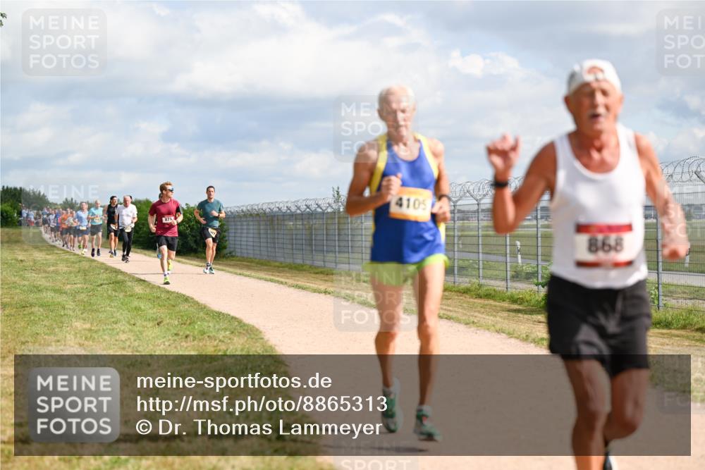 14.09.2025 - Airport Race Dr. Thomas Lammeyer http://msf.ph/oto/8865313 14.09.2025 12:05:43 Laufen 4105, 868 meine-sportfotos.de