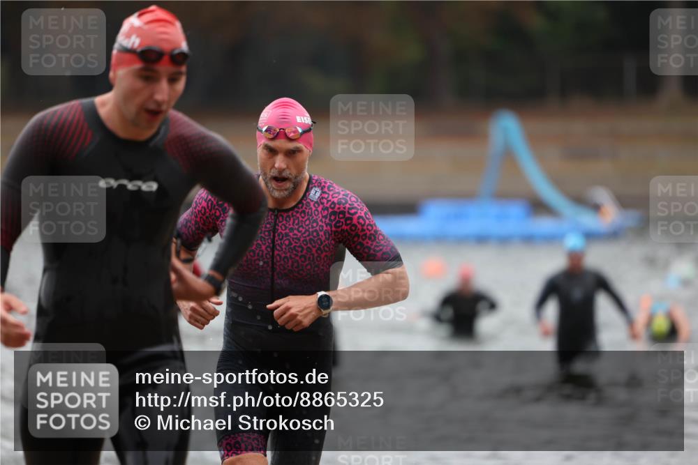14.09.2025 - Stadtparktriathlon Michael Strokosch http://msf.ph/oto/8865325 14.09.2025 09:03:01 Schwimmen 393, 400, 401, 410, 425 meine-sportfotos.de