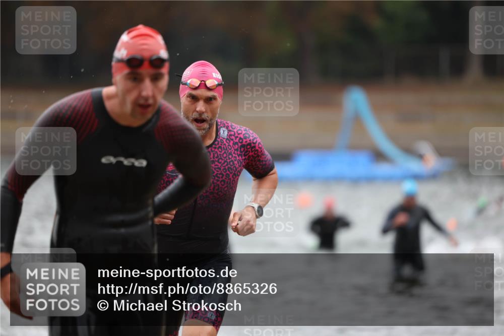 14.09.2025 - Stadtparktriathlon Michael Strokosch http://msf.ph/oto/8865326 14.09.2025 09:03:01 Schwimmen 393, 400, 401, 410, 425 meine-sportfotos.de