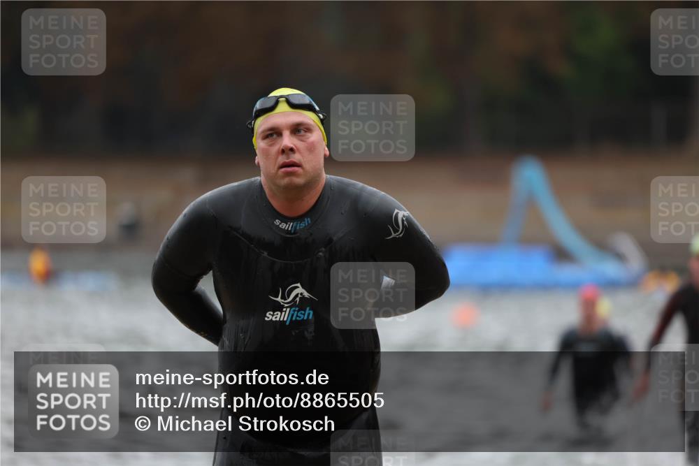 14.09.2025 - Stadtparktriathlon Michael Strokosch http://msf.ph/oto/8865505 14.09.2025 09:04:02 Schwimmen 379, 398, 406, 420, 421, 423 meine-sportfotos.de