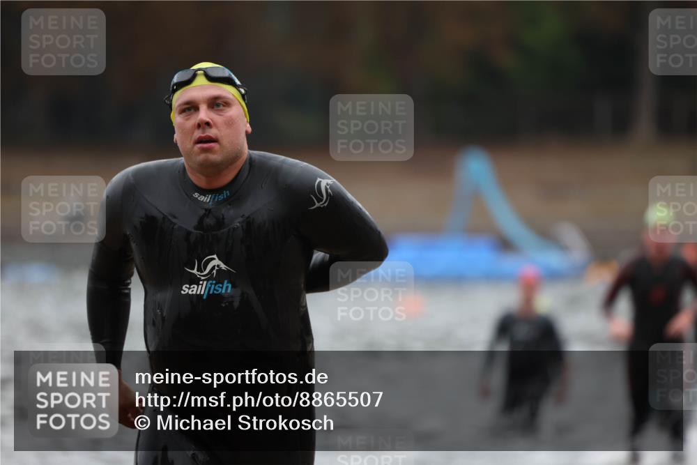 14.09.2025 - Stadtparktriathlon Michael Strokosch http://msf.ph/oto/8865507 14.09.2025 09:04:02 Schwimmen 379, 398, 406, 420, 421, 423 meine-sportfotos.de