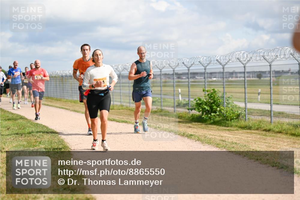 14.09.2025 - Airport Race Dr. Thomas Lammeyer http://msf.ph/oto/8865550 14.09.2025 12:06:01 Laufen  meine-sportfotos.de