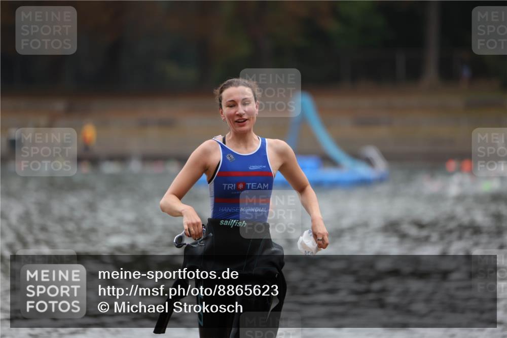 14.09.2025 - Stadtparktriathlon Michael Strokosch http://msf.ph/oto/8865623 14.09.2025 09:05:23 Schwimmen 415 meine-sportfotos.de