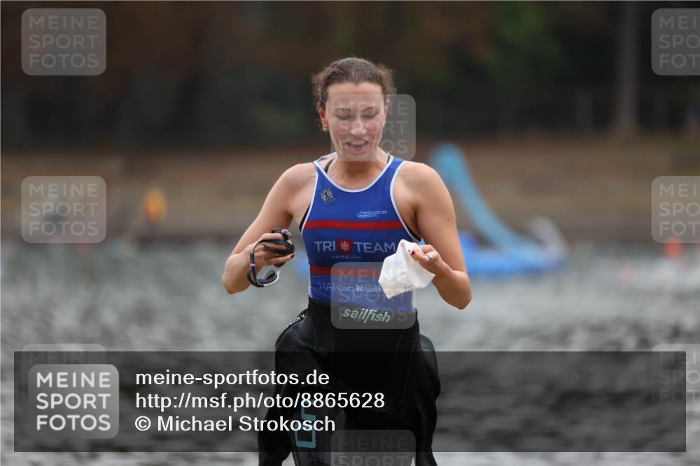 14.09.2025 - Stadtparktriathlon Michael Strokosch http://msf.ph/oto/8865628 14.09.2025 09:05:23 Schwimmen 415 meine-sportfotos.de