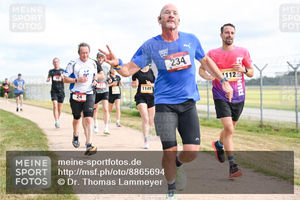 14.09.2025 - Airport Race Dr. Thomas Lammeyer http://msf.ph/oto/8865694 14.09.2025 12:06:09 Laufen 24, 77, 161, 1149, 234, 1112 meine-sportfotos.de