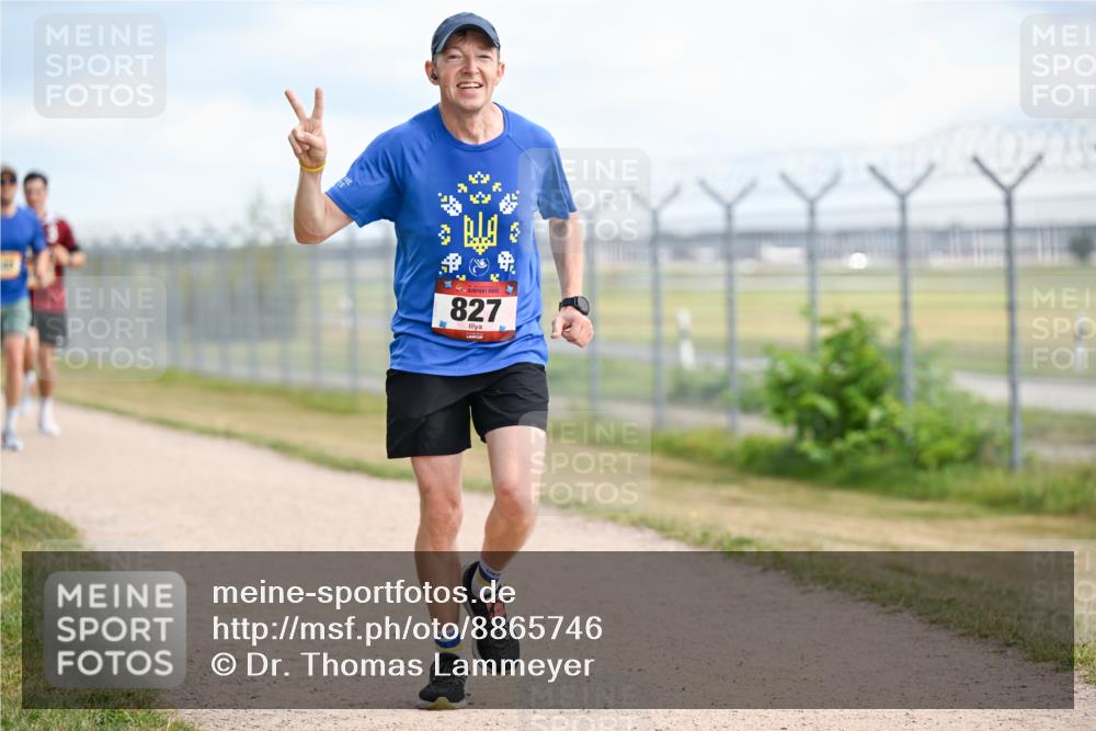 14.09.2025 - Airport Race Dr. Thomas Lammeyer http://msf.ph/oto/8865746 14.09.2025 12:06:14 Laufen 827 meine-sportfotos.de