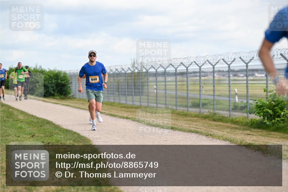 14.09.2025 - Airport Race Dr. Thomas Lammeyer http://msf.ph/oto/8865749 14.09.2025 12:06:15 Laufen 648 meine-sportfotos.de