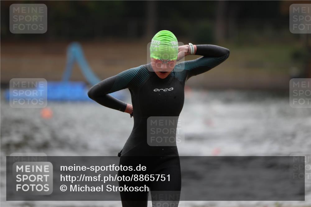 14.09.2025 - Stadtparktriathlon Michael Strokosch http://msf.ph/oto/8865751 14.09.2025 09:11:09 Schwimmen 487 meine-sportfotos.de