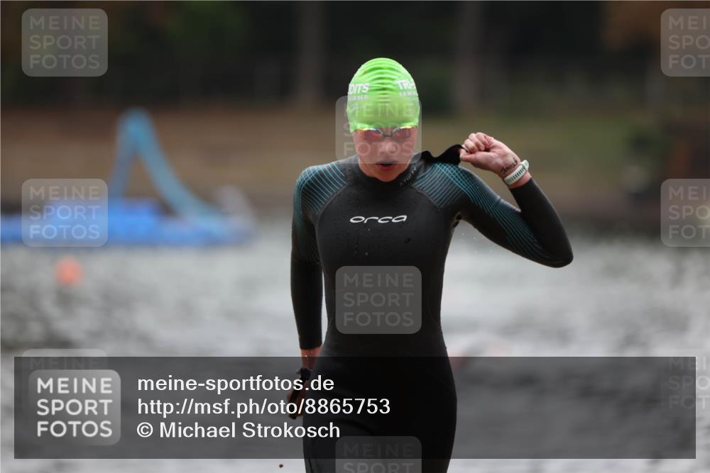 14.09.2025 - Stadtparktriathlon Michael Strokosch http://msf.ph/oto/8865753 14.09.2025 09:11:09 Schwimmen 487 meine-sportfotos.de