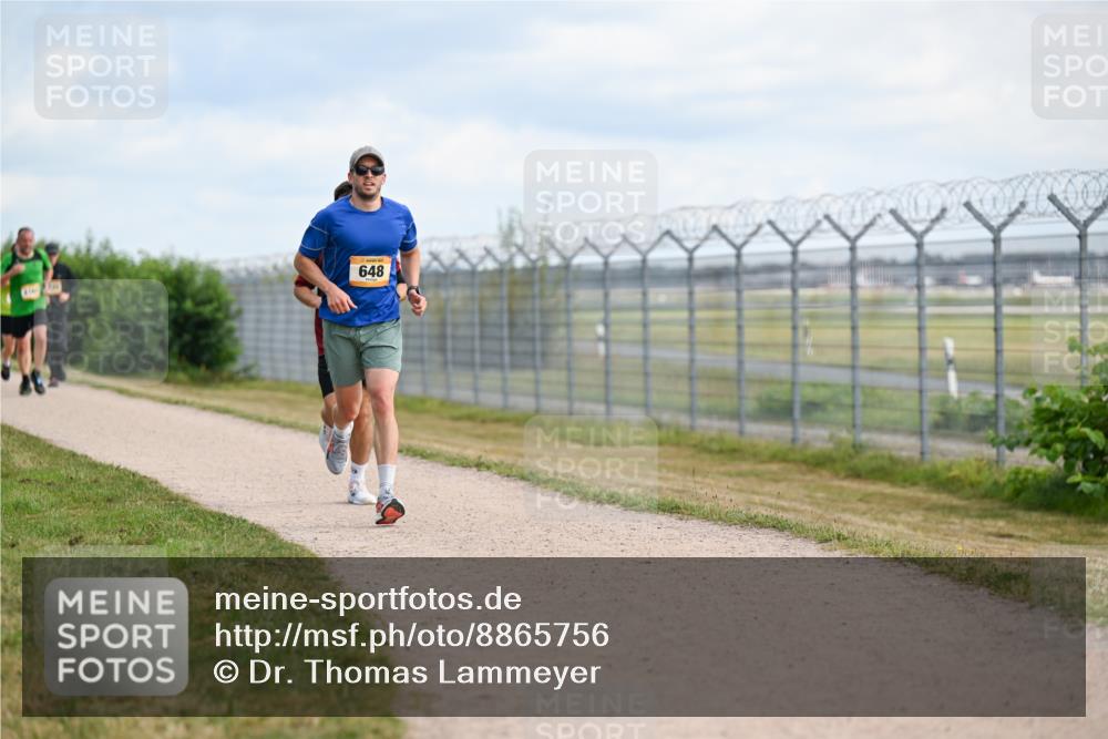 14.09.2025 - Airport Race Dr. Thomas Lammeyer http://msf.ph/oto/8865756 14.09.2025 12:06:15 Laufen 648 meine-sportfotos.de