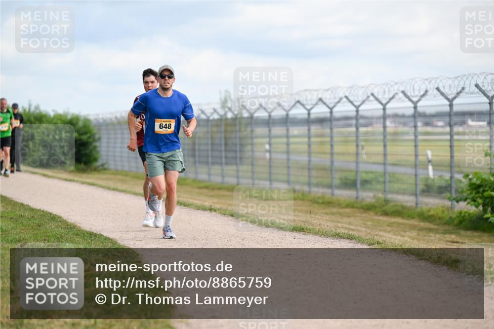 14.09.2025 - Airport Race Dr. Thomas Lammeyer http://msf.ph/oto/8865759 14.09.2025 12:06:15 Laufen 648 meine-sportfotos.de