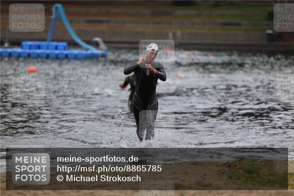 14.09.2025 - Stadtparktriathlon Michael Strokosch http://msf.ph/oto/8865785 14.09.2025 09:11:29 Schwimmen 457 meine-sportfotos.de