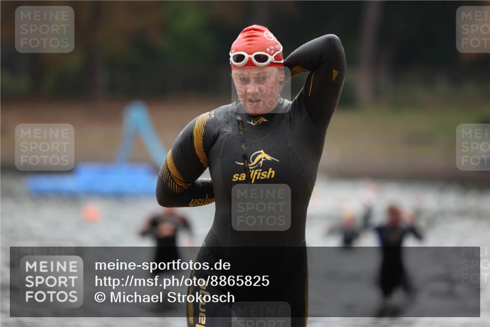 14.09.2025 - Stadtparktriathlon Michael Strokosch http://msf.ph/oto/8865825 14.09.2025 09:11:42 Schwimmen 456, 478, 501 meine-sportfotos.de