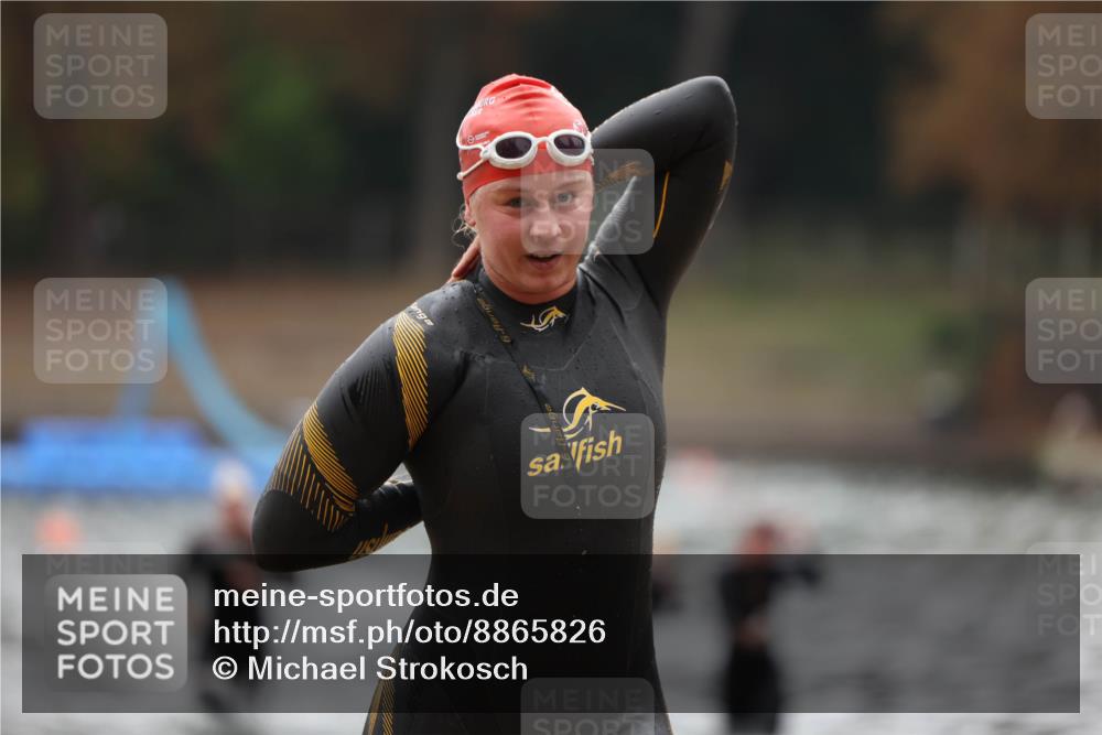 14.09.2025 - Stadtparktriathlon Michael Strokosch http://msf.ph/oto/8865826 14.09.2025 09:11:43 Schwimmen 456, 478, 501 meine-sportfotos.de