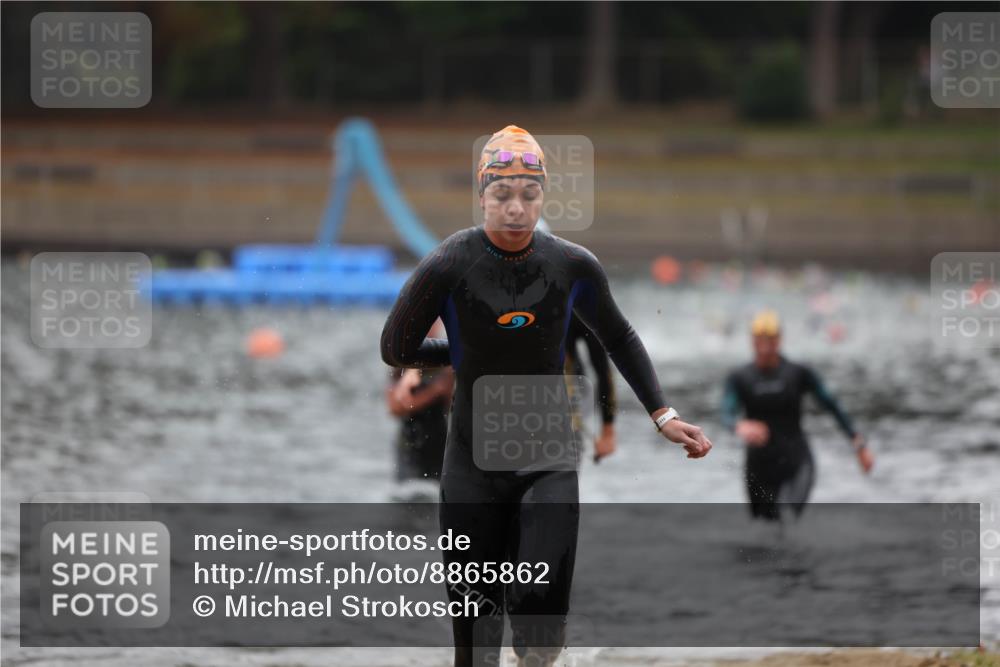 14.09.2025 - Stadtparktriathlon Michael Strokosch http://msf.ph/oto/8865862 14.09.2025 09:11:56 Schwimmen 453, 456, 460, 462, 475 meine-sportfotos.de