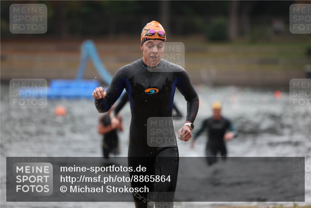 14.09.2025 - Stadtparktriathlon Michael Strokosch http://msf.ph/oto/8865864 14.09.2025 09:11:56 Schwimmen 453, 456, 460, 462, 475 meine-sportfotos.de