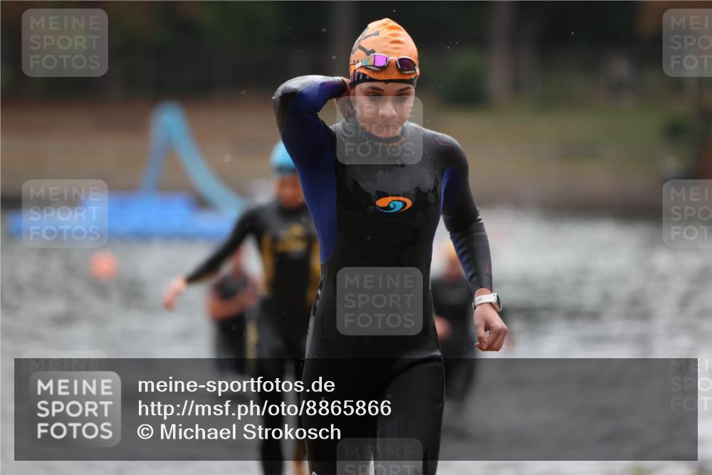 14.09.2025 - Stadtparktriathlon Michael Strokosch http://msf.ph/oto/8865866 14.09.2025 09:11:57 Schwimmen 453, 456, 460, 462, 475 meine-sportfotos.de