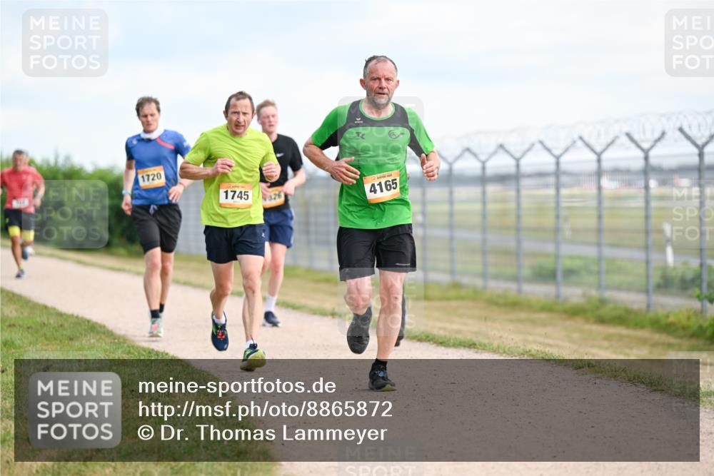 14.09.2025 - Airport Race Dr. Thomas Lammeyer http://msf.ph/oto/8865872 14.09.2025 12:06:24 Laufen 1720, 1745, 26, 4165 meine-sportfotos.de