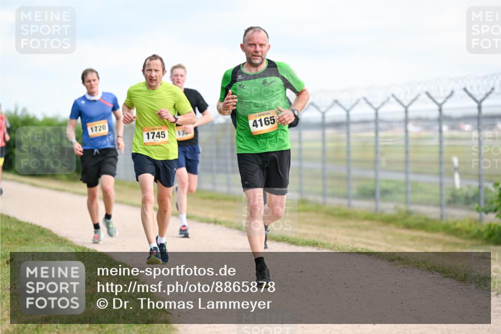 14.09.2025 - Airport Race Dr. Thomas Lammeyer http://msf.ph/oto/8865878 14.09.2025 12:06:24 Laufen 1720, 1745, 13, 4165 meine-sportfotos.de